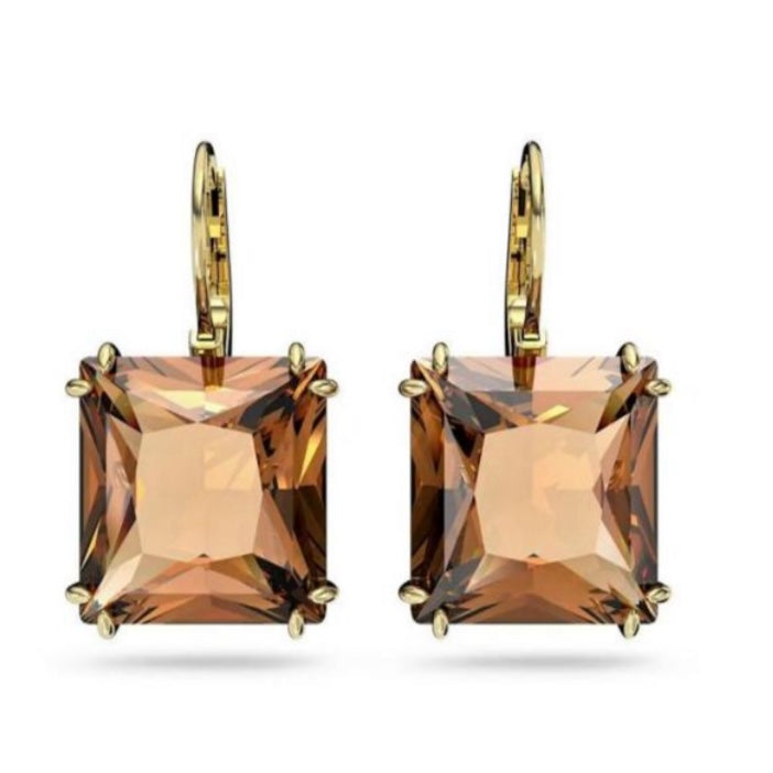 PENDIENTES MILLENIA CRISTAL DE TALLA CUADRADA Recubrimiento en Oro 23k