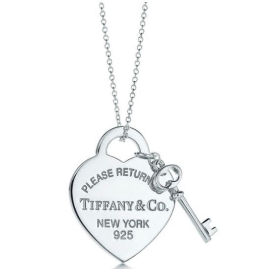COLLAR RETURN TO TIFFANY ESTILO LLAVE CON PLACA ESTILO CORAZÓN Plata s925